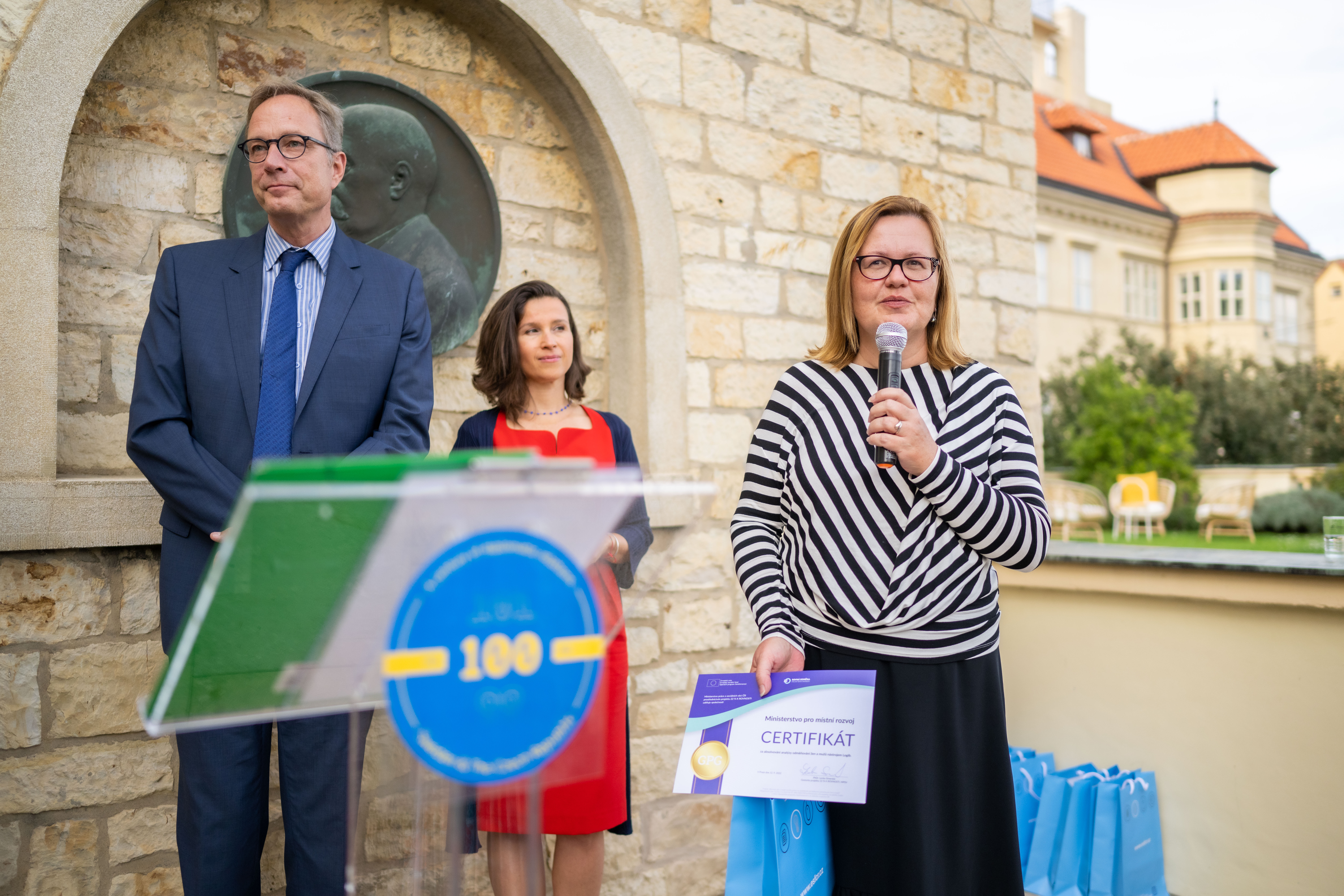 Predani-certifikatu-logib-MMR-2022.jpg Predani-certifikatu-logib-MMR-2022.jpg